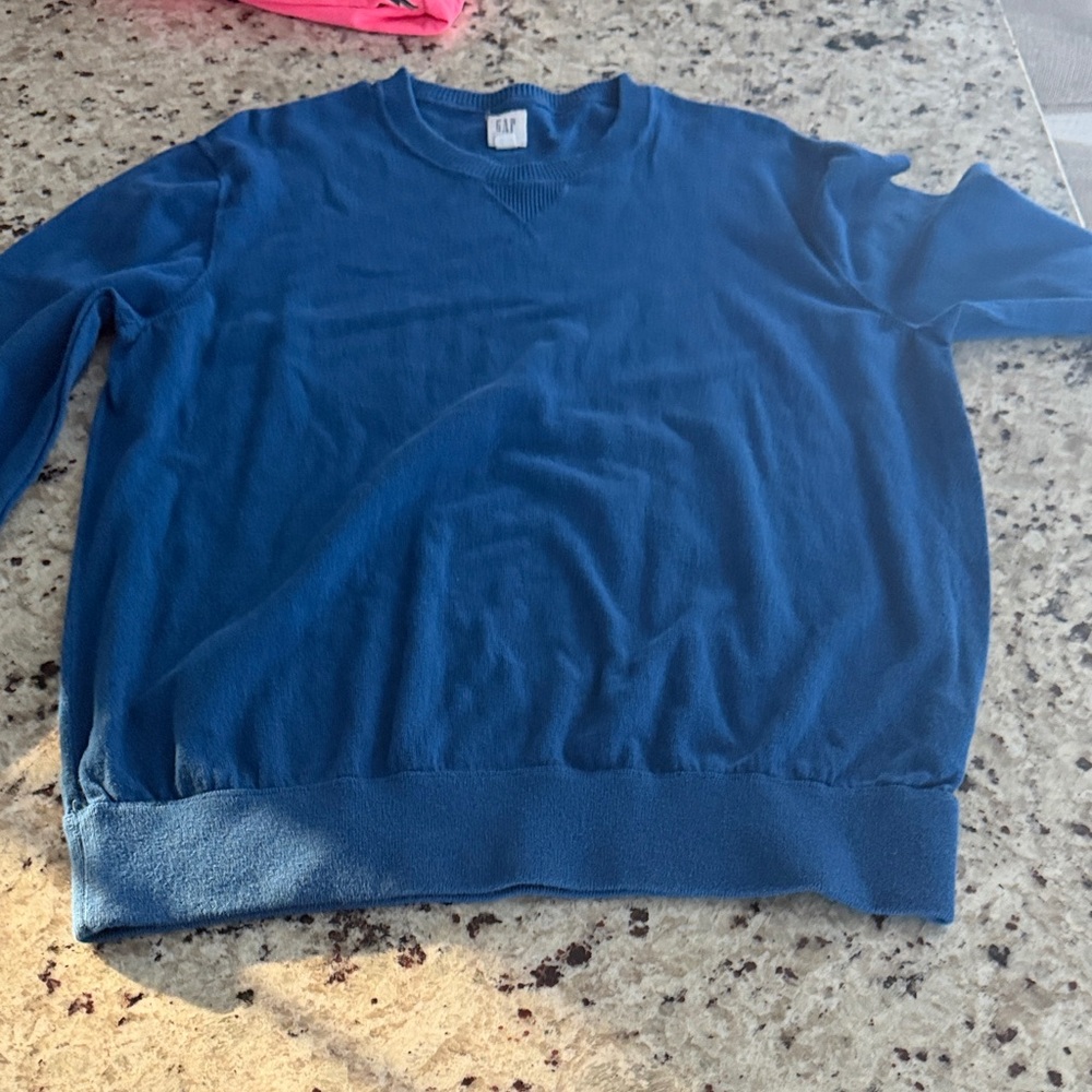 GAP Men's Deep Blue Crewneck Sweater